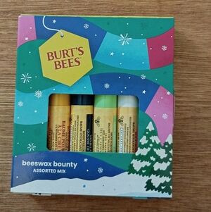 Burt's Bees Bounty Classic Lip Balm Gift Set, 4 Ct, Assorted